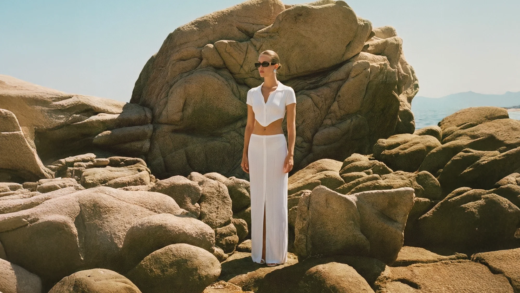 Effortless Glamour, Refined Minimalism